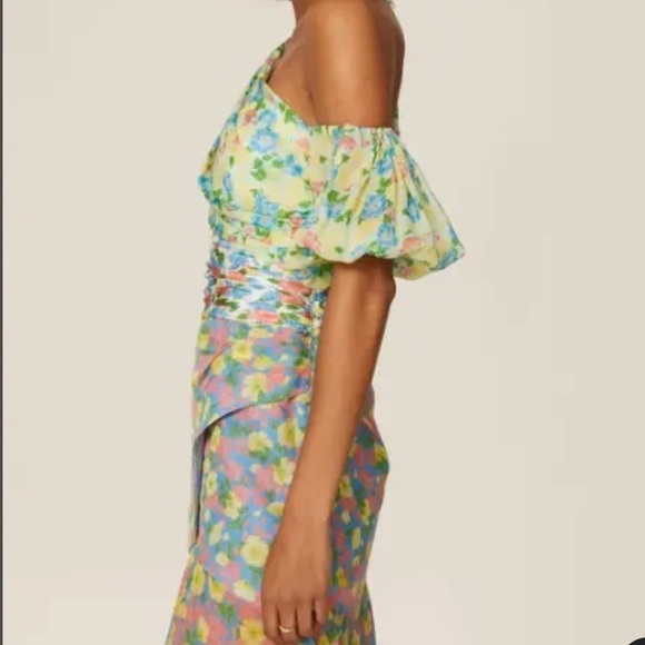 AMUR- Multicolored Floral “Jaylah” Off the Shoulder Midi Dress - Picture 4 of 8